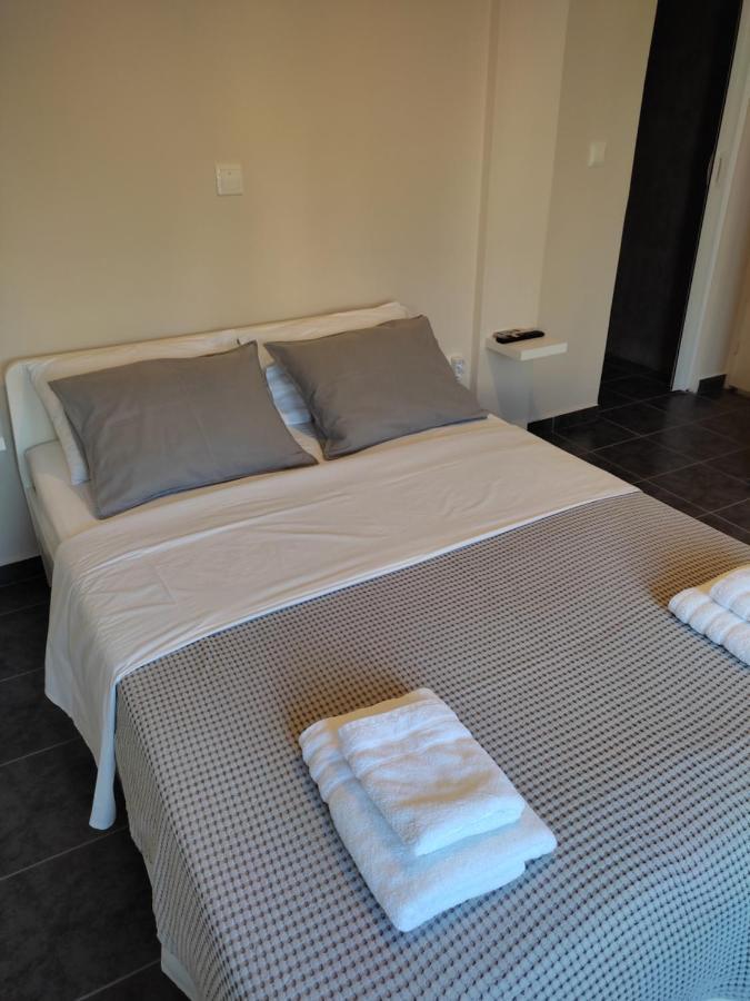 Double M Near Athens Airport Apartment Markopoulo Mesogaias Bagian luar foto