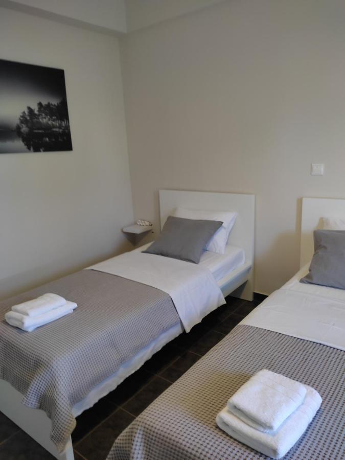 Double M Near Athens Airport Apartment Markopoulo Mesogaias Bagian luar foto